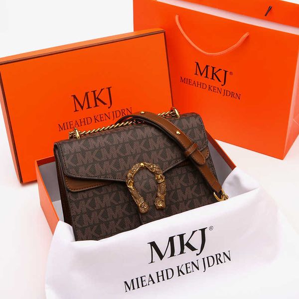 luxury handbags hong kong leather women's 2021 fashion dionysian bag chain small msenger bag
luxury handbags hong kong leather women's 2021 fashion dionysian bag chain small msenger bag