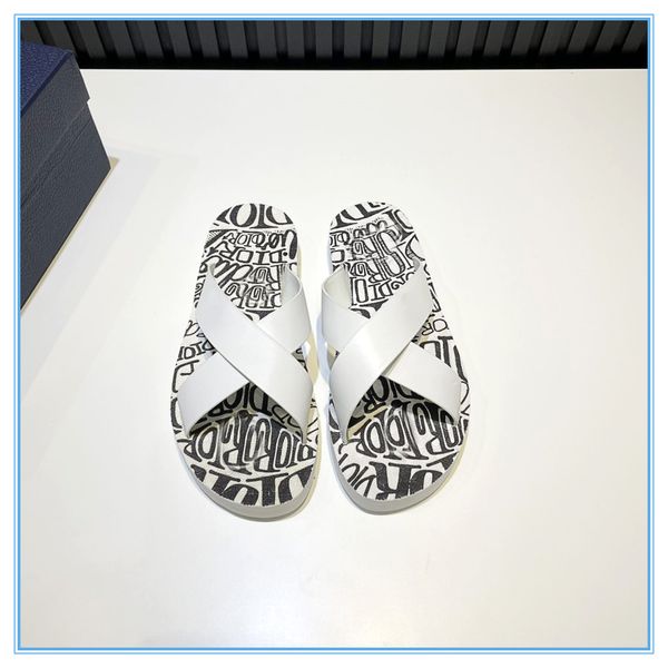 2021 fashion trend classic slippers summer luxury men beach big head slippers designer genuine leather flat sandals l bath men slippers size, Black
2021 fashion trend classic slippers summer luxury men beach big head slippers designer genuine leather flat sandals l bath men slippers size, Black