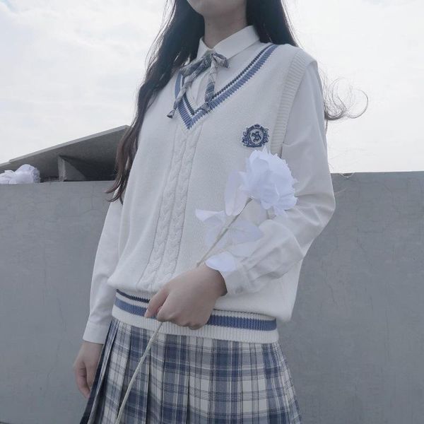 women's sweaters japan school sweater spring autumn uniform vest girls japanese college v-neck jk cardigan multicolor cosplay, White;black
women's sweaters japan school sweater spring autumn uniform vest girls japanese college v-neck jk cardigan multicolor cosplay, White;black