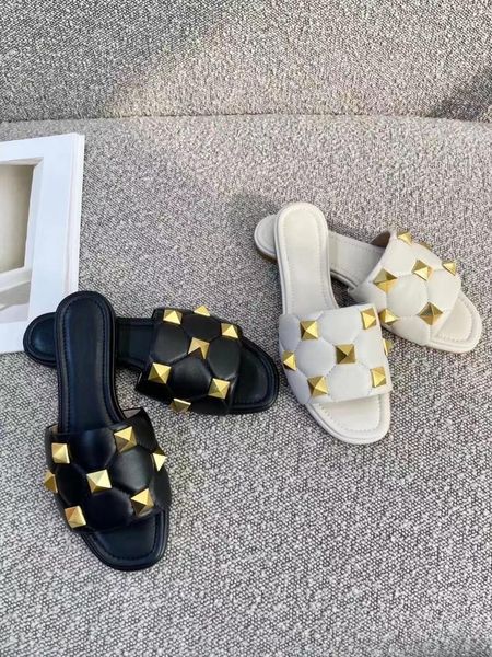 women genuine leather rivet slipper, style 2021 high fashion summer slipper slippers, Black
women genuine leather rivet slipper, style 2021 high fashion summer slipper slippers, Black
