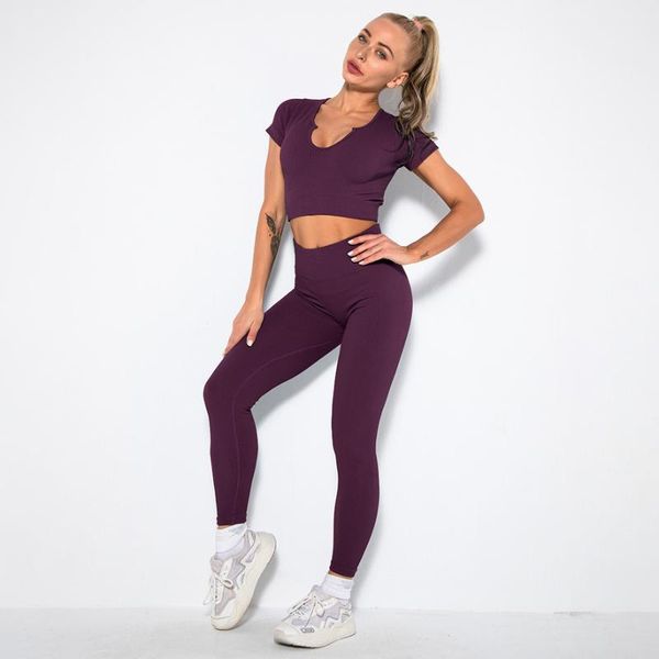 yoga outfit 2pcs seamless set of female workout fitness clothes sleeve crop high waist leggings sports suit2021 women suit shorts
yoga outfit 2pcs seamless set of female workout fitness clothes sleeve crop high waist leggings sports suit2021 women suit shorts