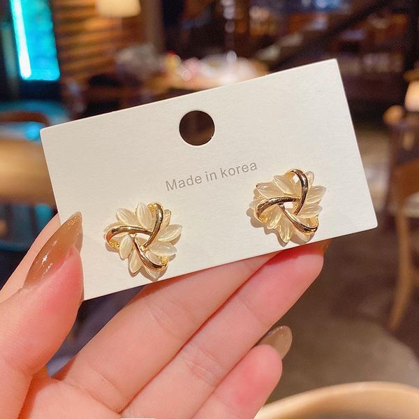stud elegant and exquisite opal petal circle flower ear earrings for woman classic jewelry luxury party girl's unusual, Golden;silver
stud elegant and exquisite opal petal circle flower ear earrings for woman classic jewelry luxury party girl's unusual, Golden;silver