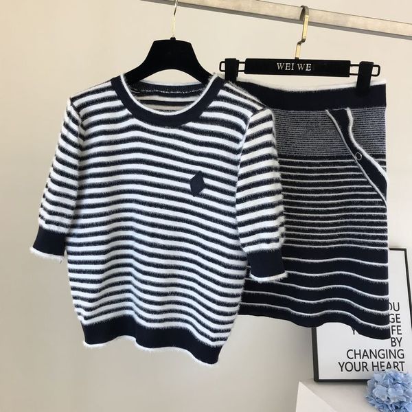 two piece dress korean casual striped knitted set women outfit short sleeve pullover sweater + mini skirt suits tracksuits sweat i, White 
two piece dress korean casual striped knitted set women outfit short sleeve pullover sweater + mini skirt suits tracksuits sweat i, White