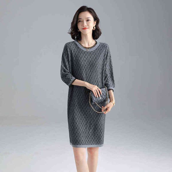 casual dresses autumn winter round neck pullover knit bottomed skirt 2022 korean jacquard loose large versatile women's, Black;gray
casual dresses autumn winter round neck pullover knit bottomed skirt 2022 korean jacquard loose large versatile women's, Black;gray