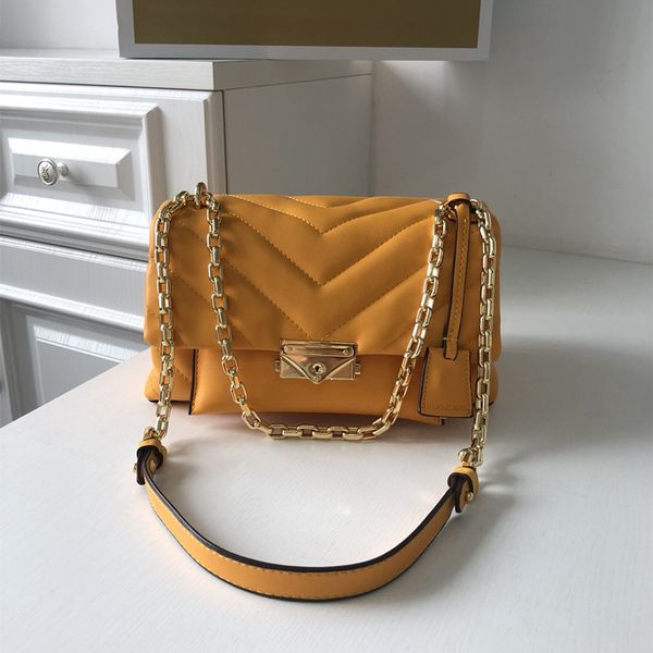 european fashion female square bag luxury pu leather women's designer handbag lock chain shoulder messenger bags
european fashion female square bag luxury pu leather women's designer handbag lock chain shoulder messenger bags