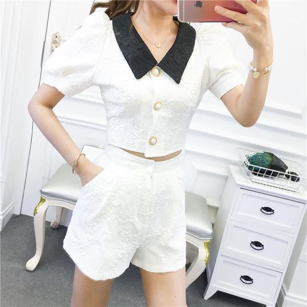 korean fahsion two-piece set women single-breasted pearl buttons puff sleeve short crop and high waist shorts women's tracksuits, Gray
korean fahsion two-piece set women single-breasted pearl buttons puff sleeve short crop and high waist shorts women's tracksuits, Gray