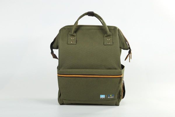 backpack 2021 fashion wild student style campus large capacity school bag
backpack 2021 fashion wild student style campus large capacity school bag