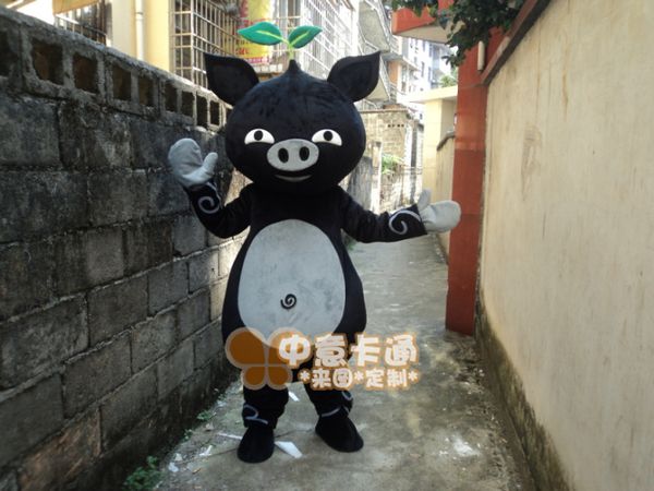 mascot costumes black pig mascot costume halloween birthday party cartoon apparel costumes someone inside cartoon props, Red;yellow
mascot costumes black pig mascot costume halloween birthday party cartoon apparel costumes someone inside cartoon props, Red;yellow