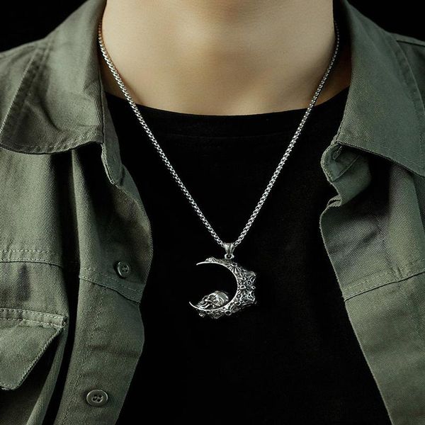 pendant necklaces hip-hop hipster men's skull moon shape necklace personality rock titanium steel chain planet halloween accessories, Silver
pendant necklaces hip-hop hipster men's skull moon shape necklace personality rock titanium steel chain planet halloween accessories, Silver
