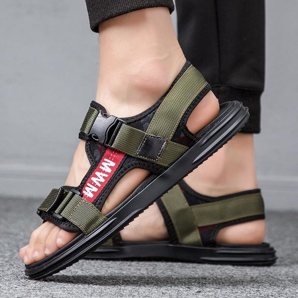 sandals fashion mens summer casual shoes lightweight men beach non-slip walking sandalia masculina 38-44, Black 
sandals fashion mens summer casual shoes lightweight men beach non-slip walking sandalia masculina 38-44, Black