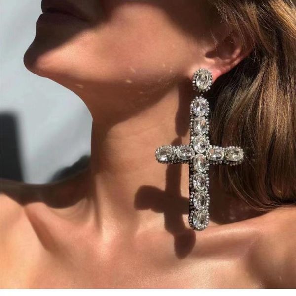 perfect quality full crystal rhinestone gems cross dangle earrings jewelry for fashion women statement accessories & chandelier, Silver
perfect quality full crystal rhinestone gems cross dangle earrings jewelry for fashion women statement accessories & chandelier, Silver
