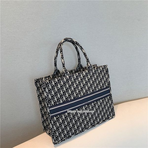 designers tote bag classic luxury handbags women designer shoulder crossbody ladies embroidered letter wallet purse banquet fashion shopping
designers tote bag classic luxury handbags women designer shoulder crossbody ladies embroidered letter wallet purse banquet fashion shopping