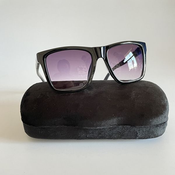 vintage men women luxury sunglasses summer designer retro sun glasses uv protection with box and packaging, White;black
vintage men women luxury sunglasses summer designer retro sun glasses uv protection with box and packaging, White;black