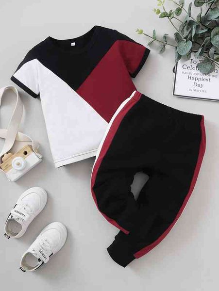 baby girl contrast panel tee & sweatpants she, Blue
baby girl contrast panel tee & sweatpants she, Blue