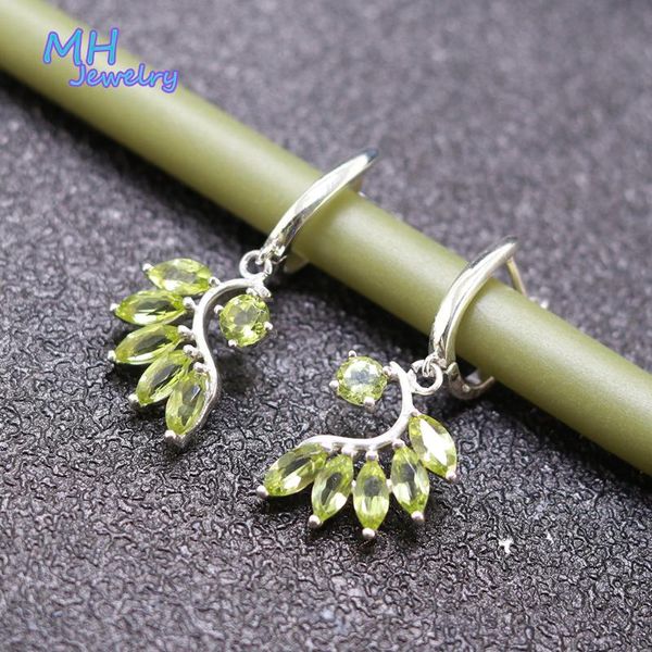 dangle & chandelier mh 2021 natural green peridot gemstone heart shaped earring sterling 925 silver fine jewelry for women lady party weddin
dangle & chandelier mh 2021 natural green peridot gemstone heart shaped earring sterling 925 silver fine jewelry for women lady party weddin