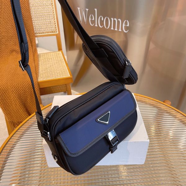 crossbody handbag designer bag shoulder bags man handbags fashion brand canvas different styles evening party with the original box size 22
crossbody handbag designer bag shoulder bags man handbags fashion brand canvas different styles evening party with the original box size 22