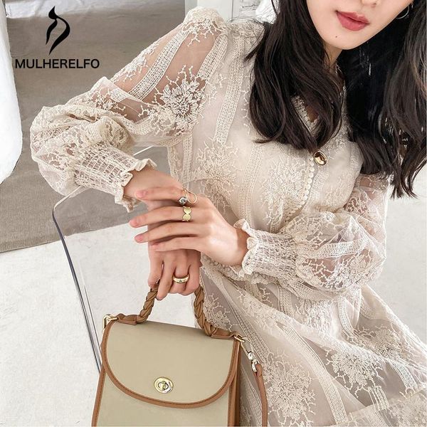 v-neck embroidered ruffled lantern long-sleeved ladies one-piece dress lace splice transparent dresses retro women casual, Black;gray
v-neck embroidered ruffled lantern long-sleeved ladies one-piece dress lace splice transparent dresses retro women casual, Black;gray