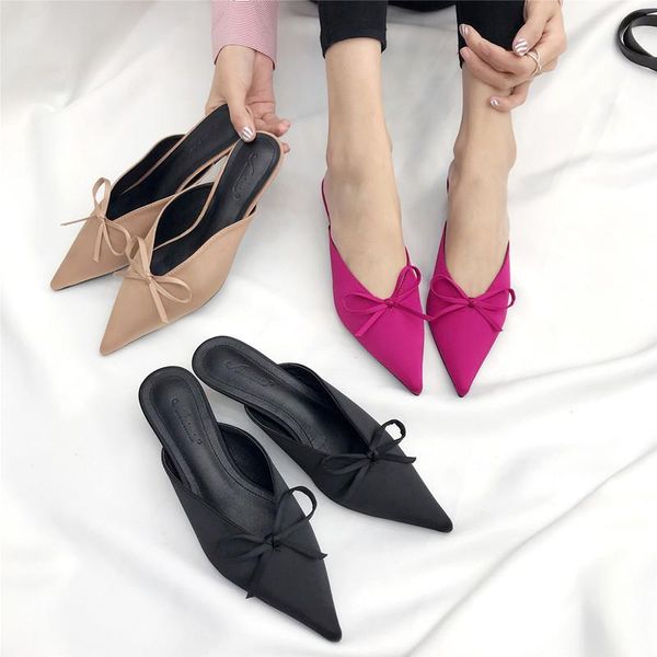 slippers shoes woman 2021 pointed toe casual thin heels med pantofle butterfly-knot luxury soft slides fashion butterfly-kno, Black
slippers shoes woman 2021 pointed toe casual thin heels med pantofle butterfly-knot luxury soft slides fashion butterfly-kno, Black
