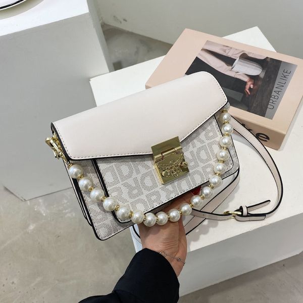 daily bag internet celebrity bag womens 2021 new retro printed crossbody bag womens all-match in pearl shoulder small square ba
daily bag internet celebrity bag womens 2021 new retro printed crossbody bag womens all-match in pearl shoulder small square ba