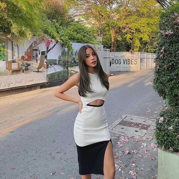 casual dresses women color block waistless dress adults summer sleeveless round neck cutout slit fashion sexy, Black;gray
casual dresses women color block waistless dress adults summer sleeveless round neck cutout slit fashion sexy, Black;gray