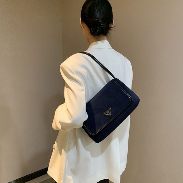 design purse french minority design bag new suede women's light luxury chic one shoulder underarm high sense
design purse french minority design bag new suede women's light luxury chic one shoulder underarm high sense
