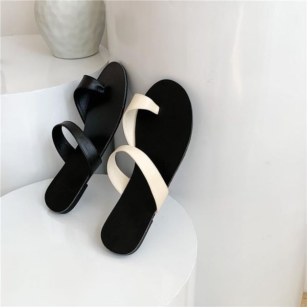 slippers female shoes ladies' luxury slides rubber flip flops 2021 flat summer designer hawaiian soft basic scandals pu fashion, Black
slippers female shoes ladies' luxury slides rubber flip flops 2021 flat summer designer hawaiian soft basic scandals pu fashion, Black