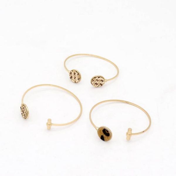 bangle asymmetric metal cylinder leather leopard disc open bangles for women fashion double woven straw bracelets jewelry wholesale, Black
bangle asymmetric metal cylinder leather leopard disc open bangles for women fashion double woven straw bracelets jewelry wholesale, Black