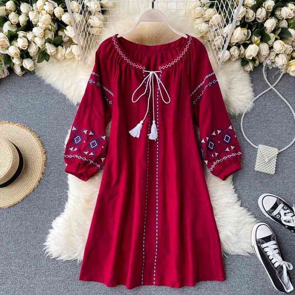 bohemian embroidery mini autumn women dress round neck drawstring puff long sleeve loose vestidos red white dresses, Black;gray
bohemian embroidery mini autumn women dress round neck drawstring puff long sleeve loose vestidos red white dresses, Black;gray