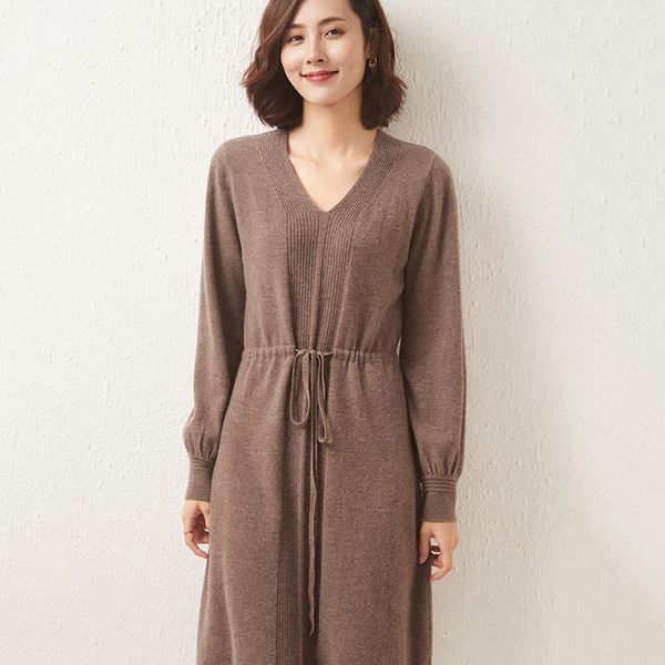 women's sweaters knitted for women 2021 arrival winter/ autumn 100% wool sweater v-neck female dresses long style s-xxl girl clothes, White;black
women's sweaters knitted for women 2021 arrival winter/ autumn 100% wool sweater v-neck female dresses long style s-xxl girl clothes, White;black
