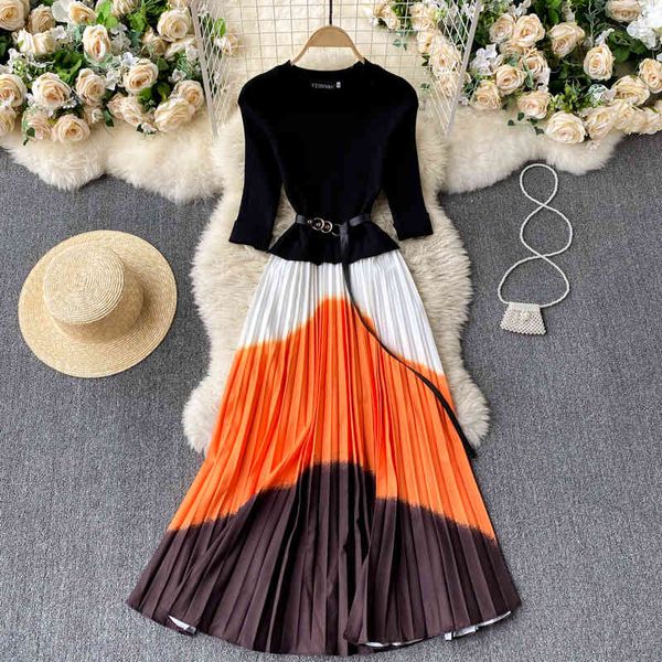 dresses women design pleated fashion chic splice knitted a-linees autumn korean ins streetwear midi long, Black;gray
dresses women design pleated fashion chic splice knitted a-linees autumn korean ins streetwear midi long, Black;gray