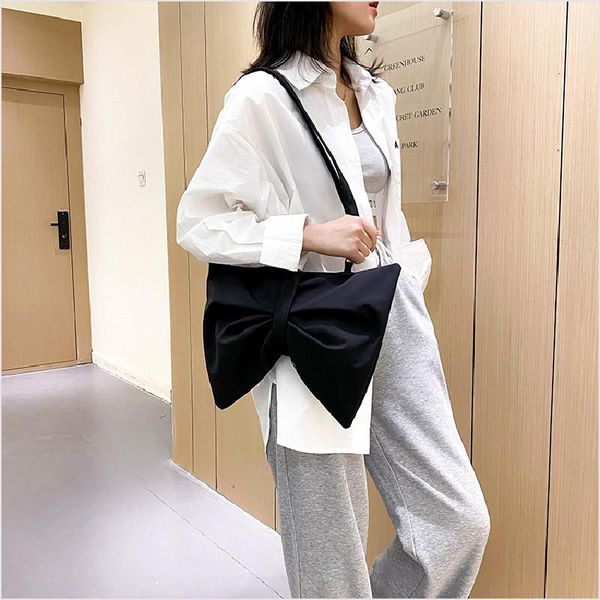 evening bags cute bow bag female personality fashion underarm messenger girl korean version of ins casual shoulder
evening bags cute bow bag female personality fashion underarm messenger girl korean version of ins casual shoulder