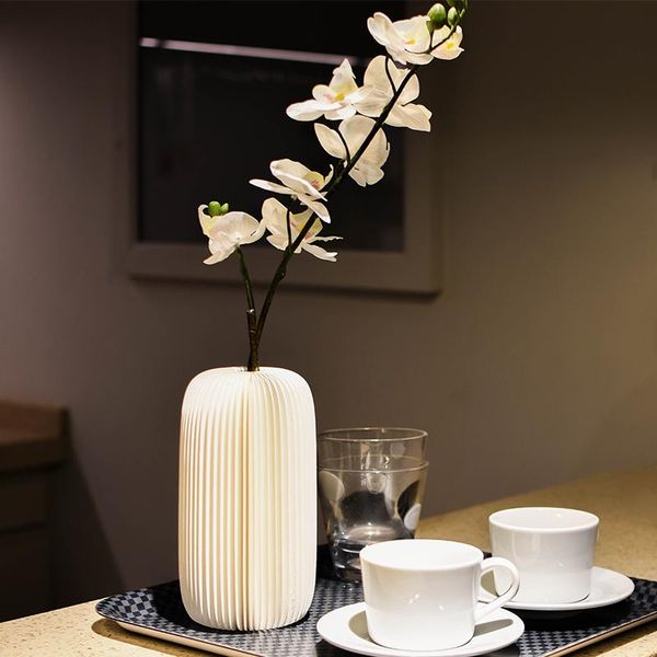 vases nordic bedroom artistic personality kraft paper vase flower living room folding accordion decoration
vases nordic bedroom artistic personality kraft paper vase flower living room folding accordion decoration