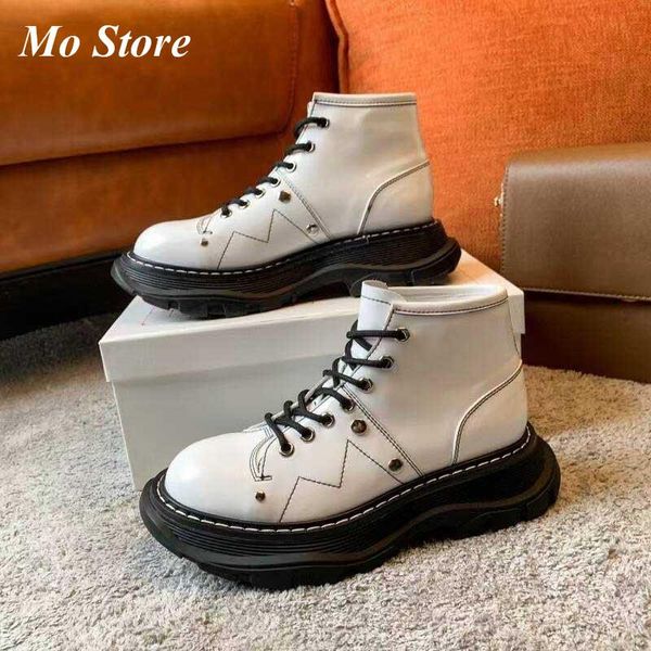 boots lace up thick sole british style mid-tube short women chunky heel platform rivet decor motorcycle, Black
boots lace up thick sole british style mid-tube short women chunky heel platform rivet decor motorcycle, Black