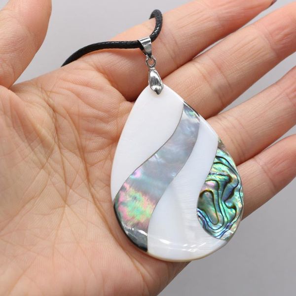 pendant necklaces 2021 product natural shell necklace exquisite jewelry chain length 55+5cm size 40x56mm, Silver
pendant necklaces 2021 product natural shell necklace exquisite jewelry chain length 55+5cm size 40x56mm, Silver