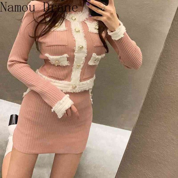 tassel pockets vintage metal button knit women pink two piece set autumn korean style black mini bodycon skirt and set 210522, White
tassel pockets vintage metal button knit women pink two piece set autumn korean style black mini bodycon skirt and set 210522, White