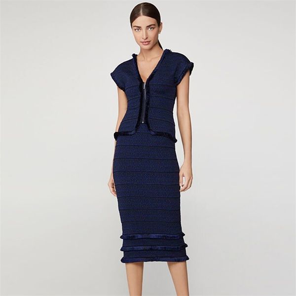 summer women blue bandage 2 two pieces sets short sleeve v neck & midi skirts casual out wear lady 210507, White
summer women blue bandage 2 two pieces sets short sleeve v neck & midi skirts casual out wear lady 210507, White
