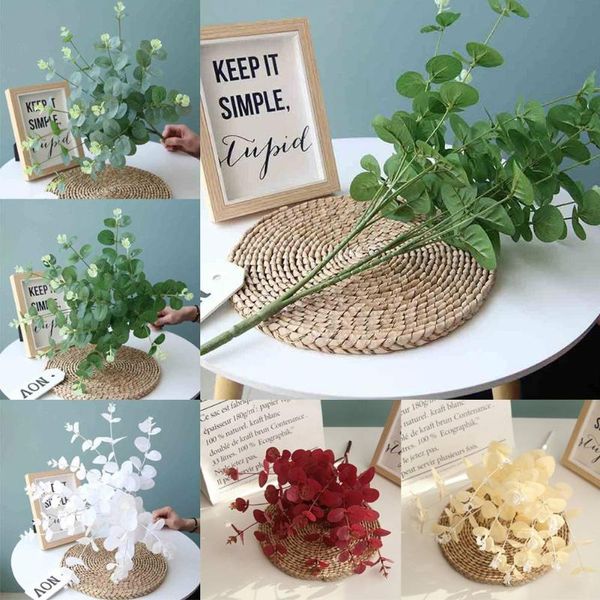 dusty artificial plant, tree branches for christmas decoration, plastic flowers, eucalyptus decorative flowers & wreaths
dusty artificial plant, tree branches for christmas decoration, plastic flowers, eucalyptus decorative flowers & wreaths