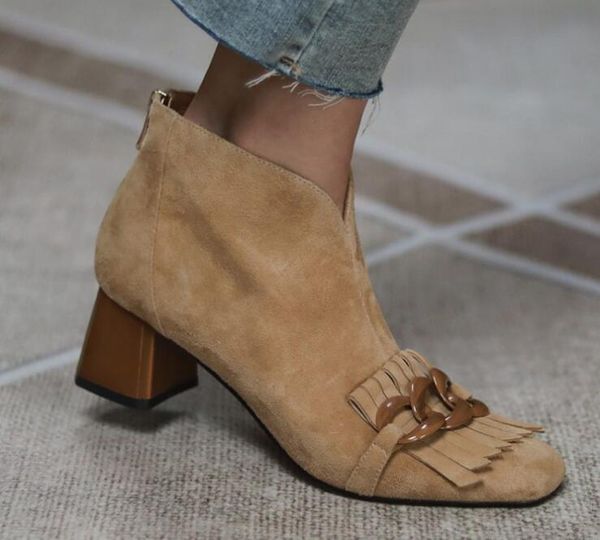 tassel fringe boots women high chunky heel womens boots winter sheepskin short warm boot, Black
tassel fringe boots women high chunky heel womens boots winter sheepskin short warm boot, Black