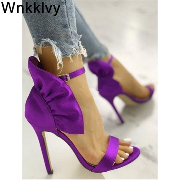ruffled flowers open toe strappy fairy style thin high heel banquet shoes satin gladiator sandals summer party 2021, Black
ruffled flowers open toe strappy fairy style thin high heel banquet shoes satin gladiator sandals summer party 2021, Black