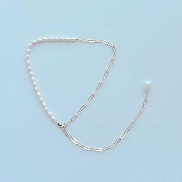 oval natural freshwater pearl necklace metal chain splicing various wearing methods large pear pendant necklaces, Silver
oval natural freshwater pearl necklace metal chain splicing various wearing methods large pear pendant necklaces, Silver