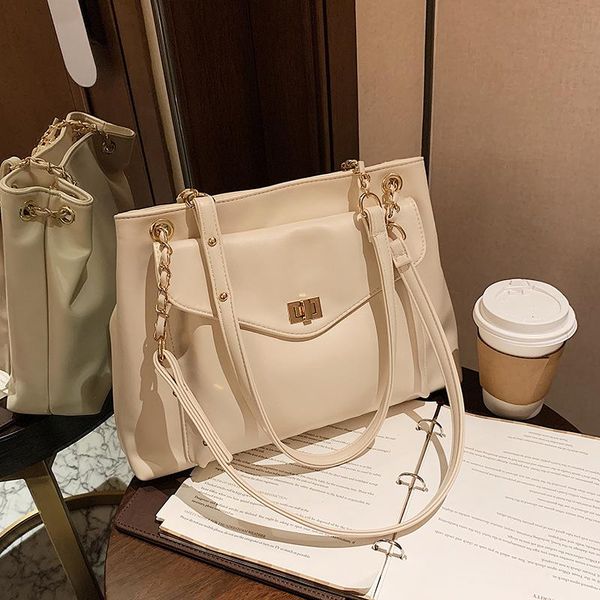 evening bags luxury designer fashion large-capacity handbags for women simple retro shoulder bag western style diagonal female
evening bags luxury designer fashion large-capacity handbags for women simple retro shoulder bag western style diagonal female