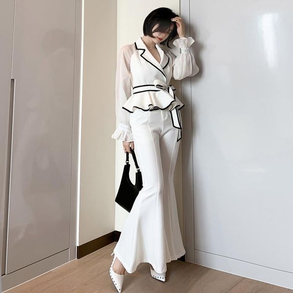 casual dresses 2021 women's dress temperament style lapel lace flounces wide trumpet two-piece, Black;gray
casual dresses 2021 women's dress temperament style lapel lace flounces wide trumpet two-piece, Black;gray
