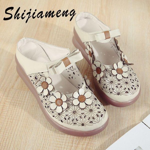 slippers 2021 spring handmade leather women's shoes national style flower hollow out breathable mother's, Black
slippers 2021 spring handmade leather women's shoes national style flower hollow out breathable mother's, Black