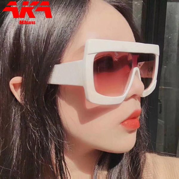 sunglasses akagafas 2021 women brand designer vintage metal reflective classic glasses for retro gafas uv400, White;black 
sunglasses akagafas 2021 women brand designer vintage metal reflective classic glasses for retro gafas uv400, White;black