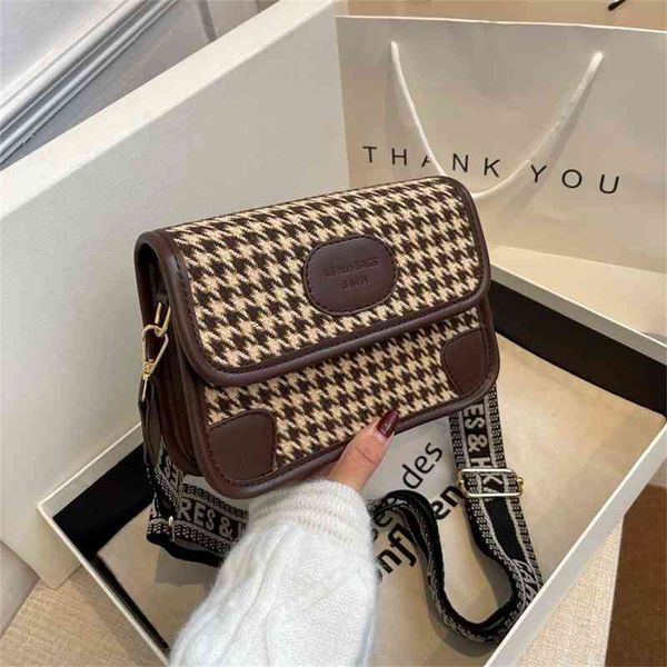 ins college style student leisure small bag female autumn fashionable wide shoulder strap single shoulder messenger square 60% off wholesale
ins college style student leisure small bag female autumn fashionable wide shoulder strap single shoulder messenger square 60% off wholesale