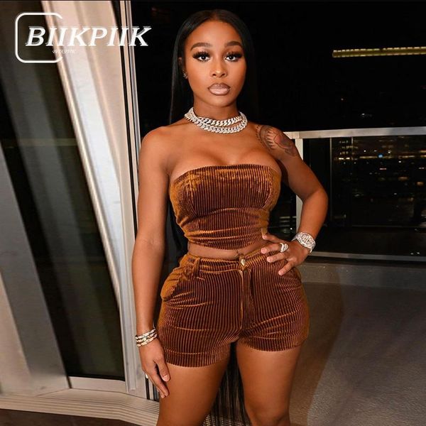 women's tracksuits biikpiik solid female suits strapless shorts matching sets basic casual lounge wear summer 2021 fashion vintage, Gray 
women's tracksuits biikpiik solid female suits strapless shorts matching sets basic casual lounge wear summer 2021 fashion vintage, Gray
