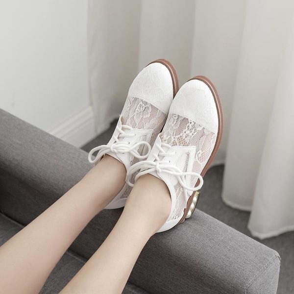 dress shoes comfortable casual mid heeled for woman girls with pearl lace, Black
dress shoes comfortable casual mid heeled for woman girls with pearl lace, Black