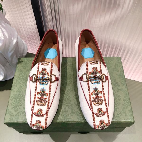 ladies brand shoes fashion luxury comfortable classic print designer comfortable low cut lazy outdoor women's shoes, Red;white
ladies brand shoes fashion luxury comfortable classic print designer comfortable low cut lazy outdoor women's shoes, Red;white