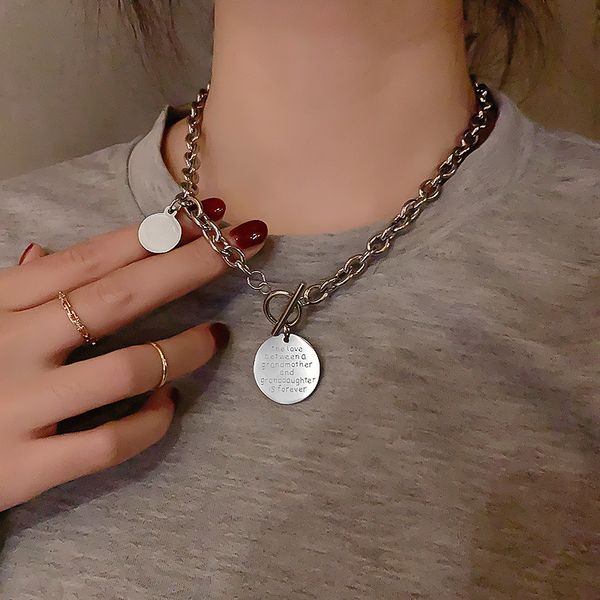 fashion titanium steel bimetallic small disc pendant simple fashion pendant net red versatile personality necklace, Black
fashion titanium steel bimetallic small disc pendant simple fashion pendant net red versatile personality necklace, Black