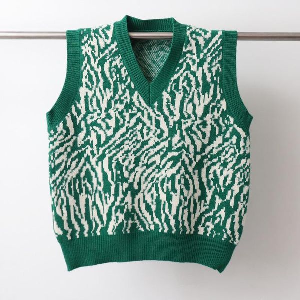 women's vests retro loose korean knitted vest autumn and winter sleeveless waistcoat sweater jacket, Black;white
women's vests retro loose korean knitted vest autumn and winter sleeveless waistcoat sweater jacket, Black;white